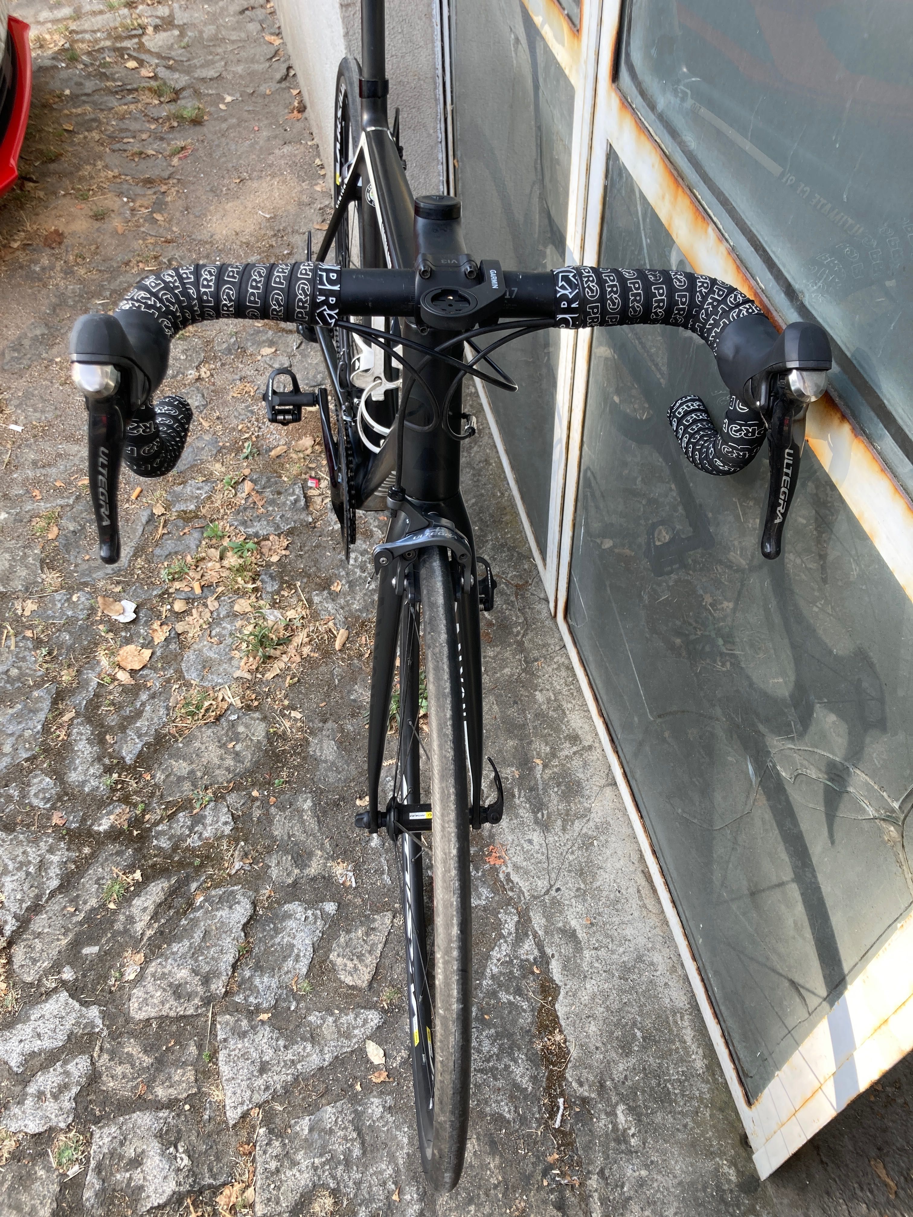 Canyon Ultimate CF SL – Tamanho M – Ultegra – Excelente estado