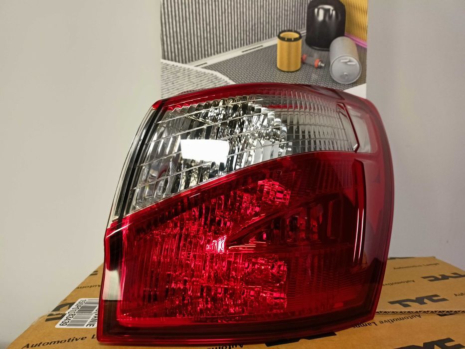 Nissan QASHQAI 2010- Lampa tył zewn.prawa LED.> PROMOCJA !!!