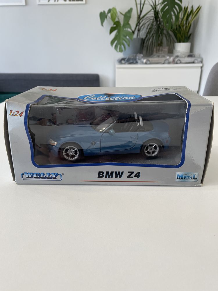 Model BMW Z4 3.0i 1/24 Welly jak Bburago Maisto 1:24
