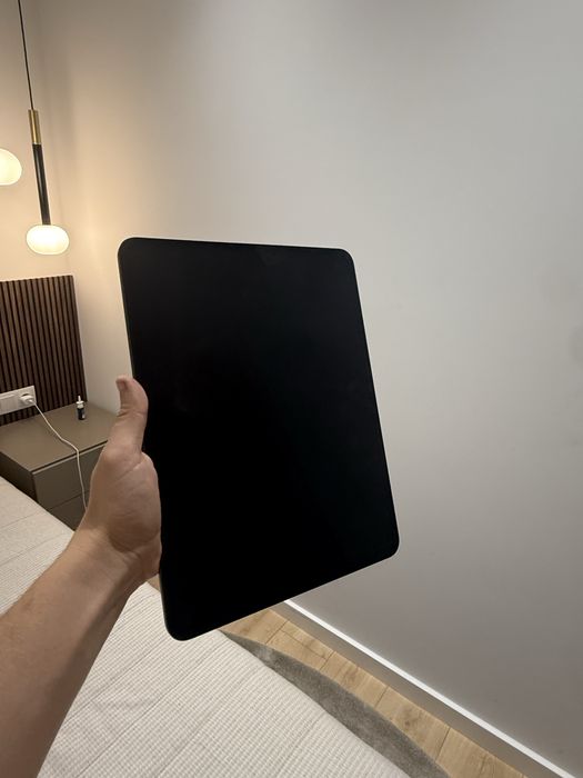 Pack Apple Ipad Pro 2024 13” M4 + Magic Keyboard + Apple pencil