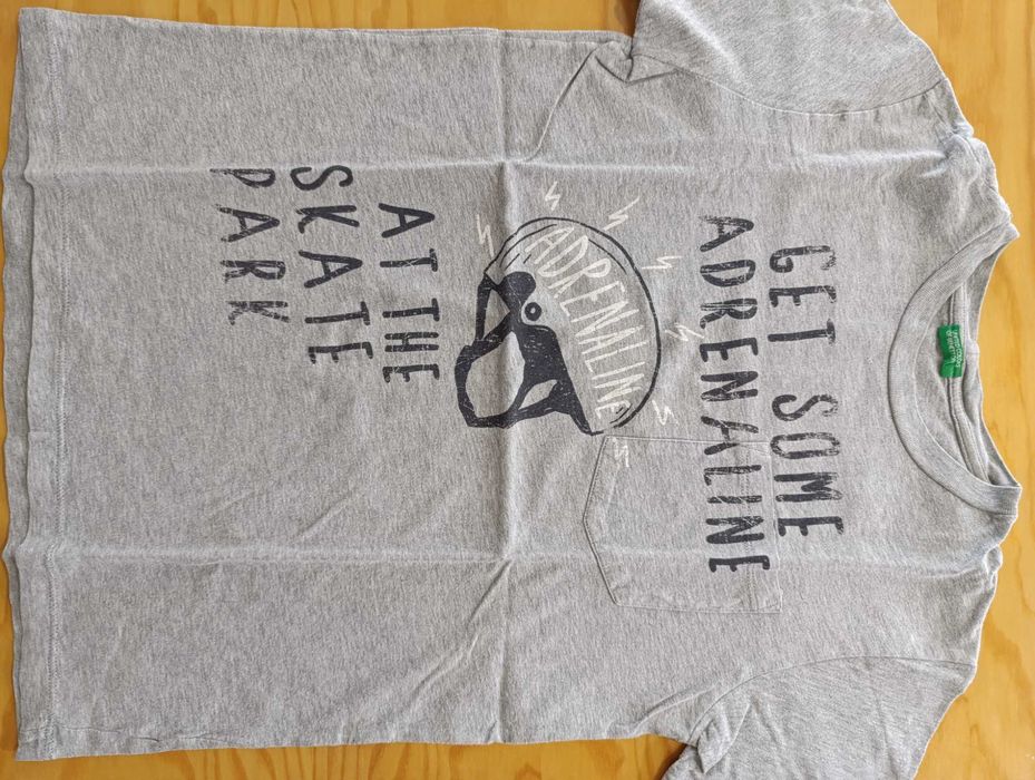 8 T-shirts de rapaz. Benetton. 9/10-12/13 anos.