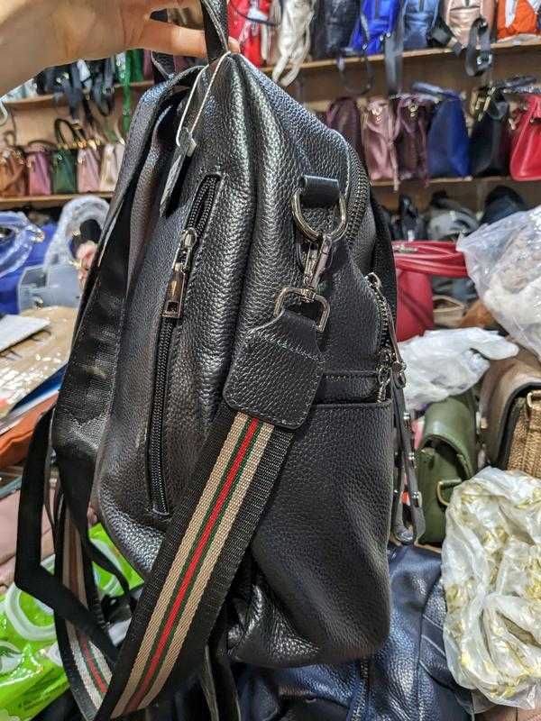 Якісний шкіряний сумка-рюкзак