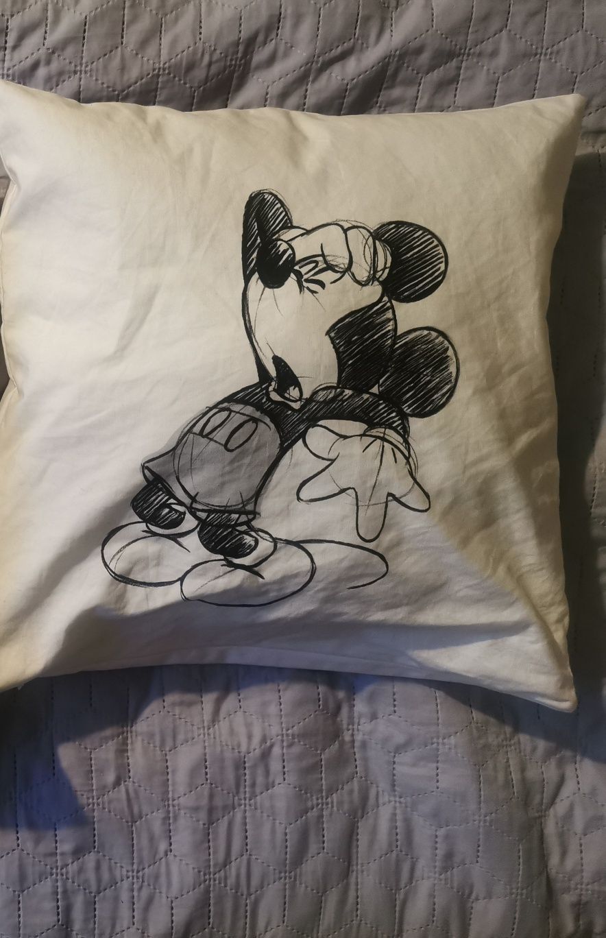 Poduszka Myszka Mickey Reserved