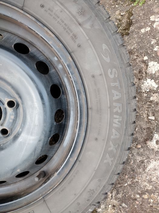 Komplet kuł z oponami