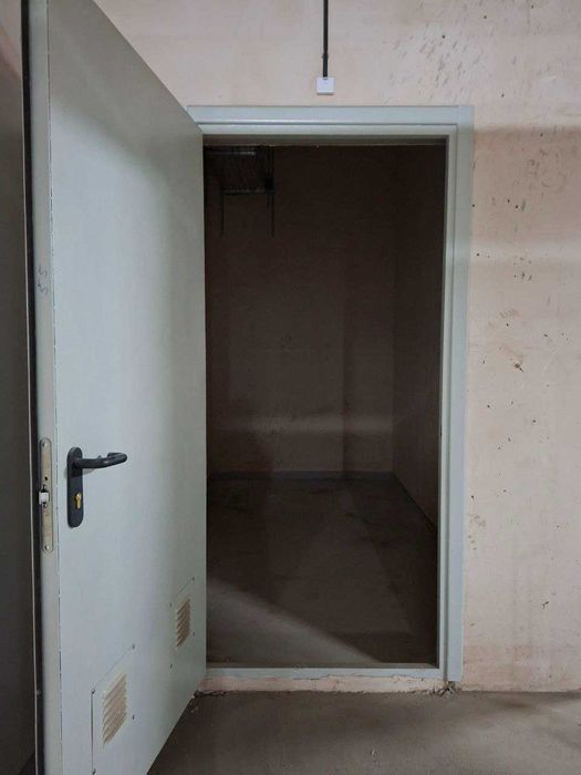 Сдам помещение для хранения в паркинге(Кладовка).ул Сахарова ЖК Вентум