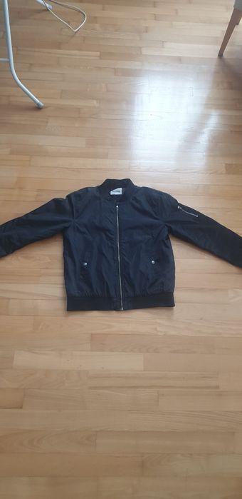 Kurtka bomberka czarna kappahl