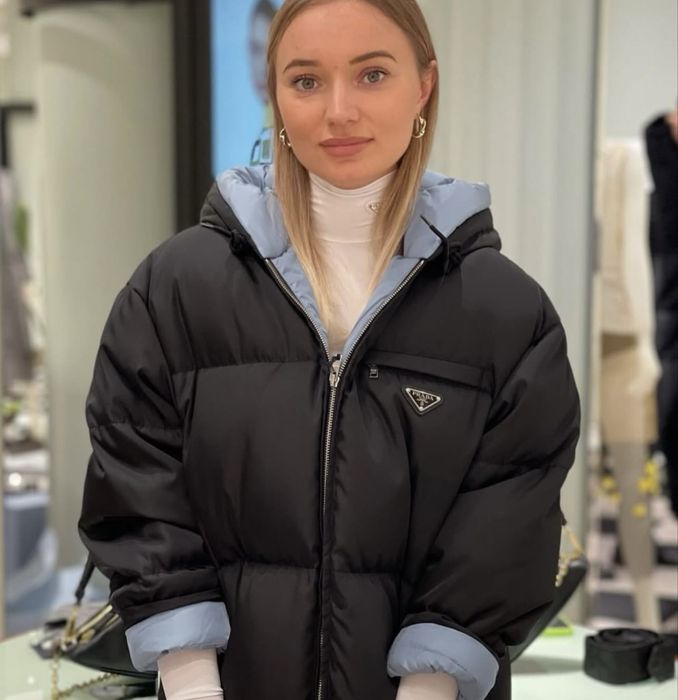 Prada куртка 38 размер