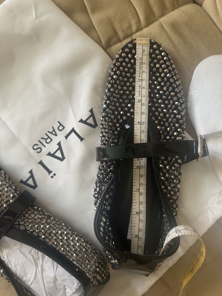 Босоножки ALAÏA. Черные с камесками на сеточке. Размер 39-41