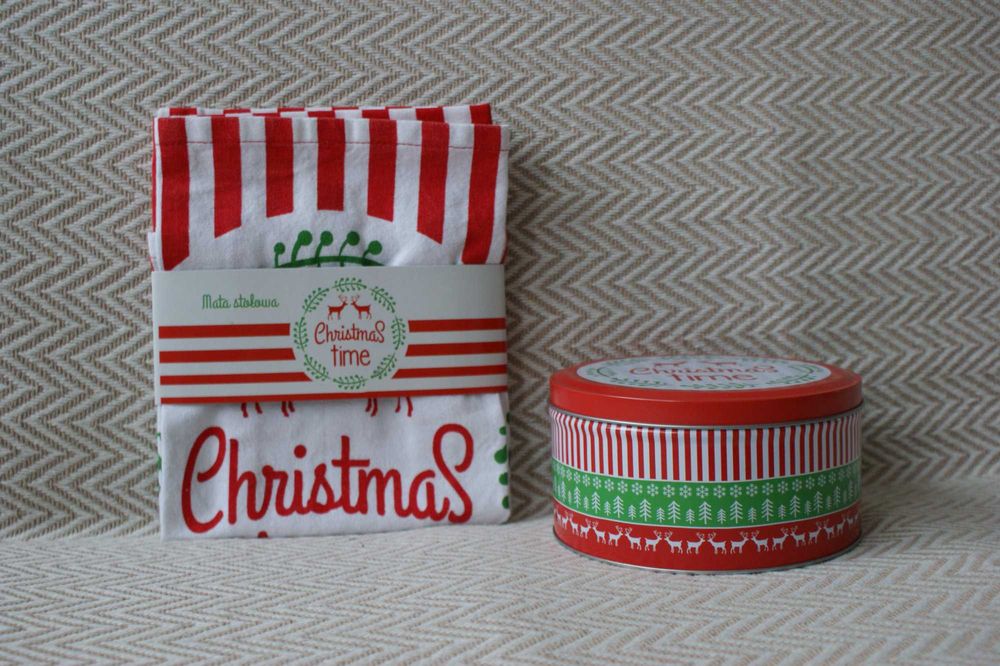 Puszka świąteczna + mata stołowa