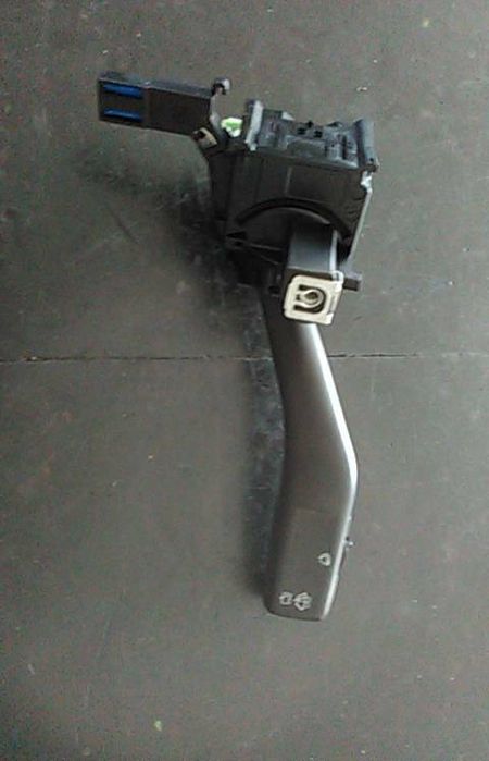 Conjunto / manetes de luzes e limpa vidros VOLKSWAGEN Golf V (1K1)