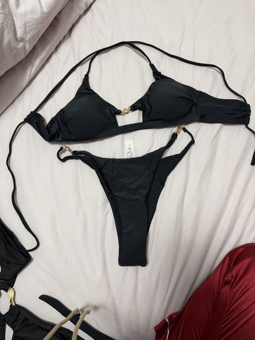 Крутезний новий купальник с