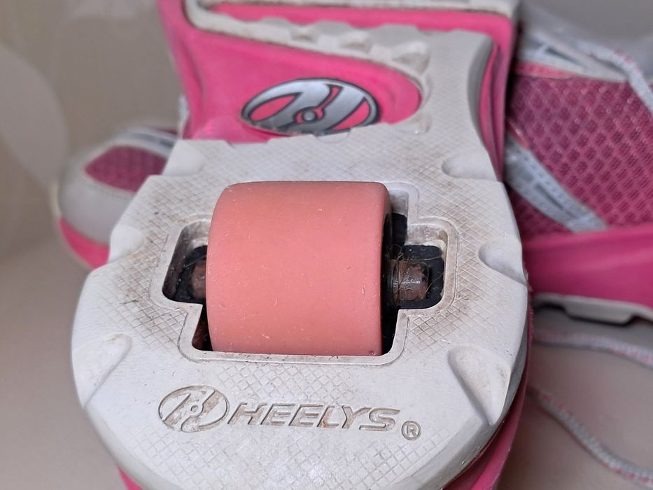 Кросівки Хіліси Heelys 35 розмір дитячі рожеві