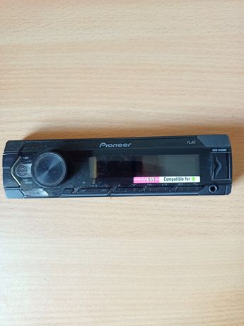 Radioodtwarzacz samochodowy Pioneer