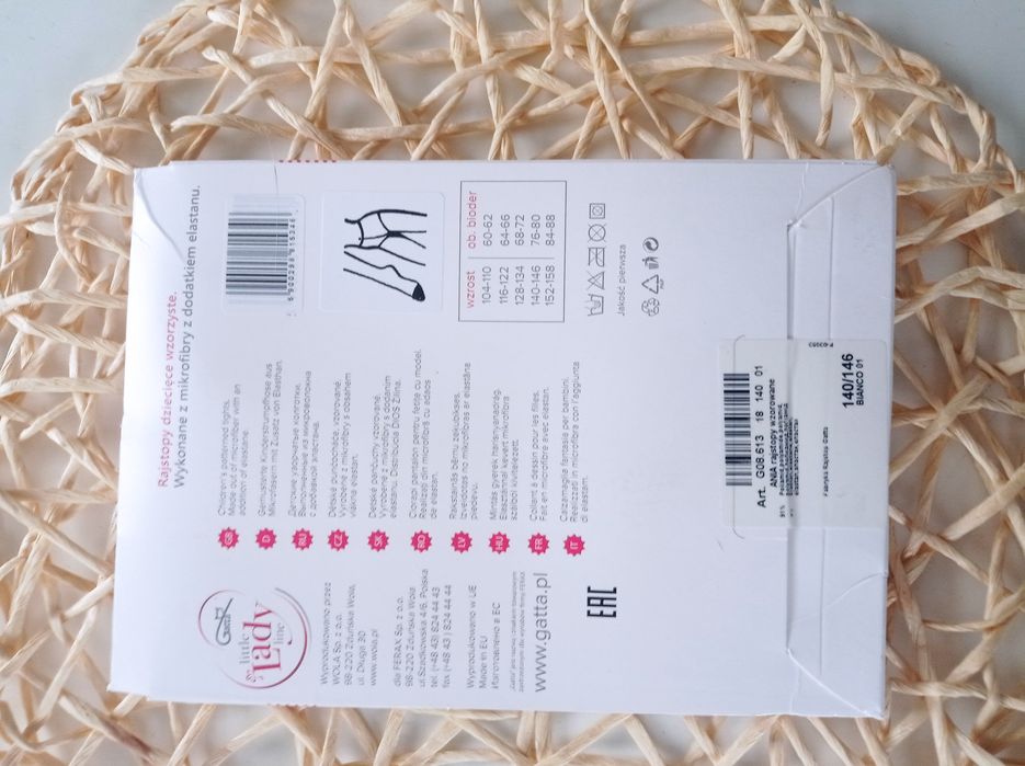 Piękna sukienka w kratkę 146 + gratis