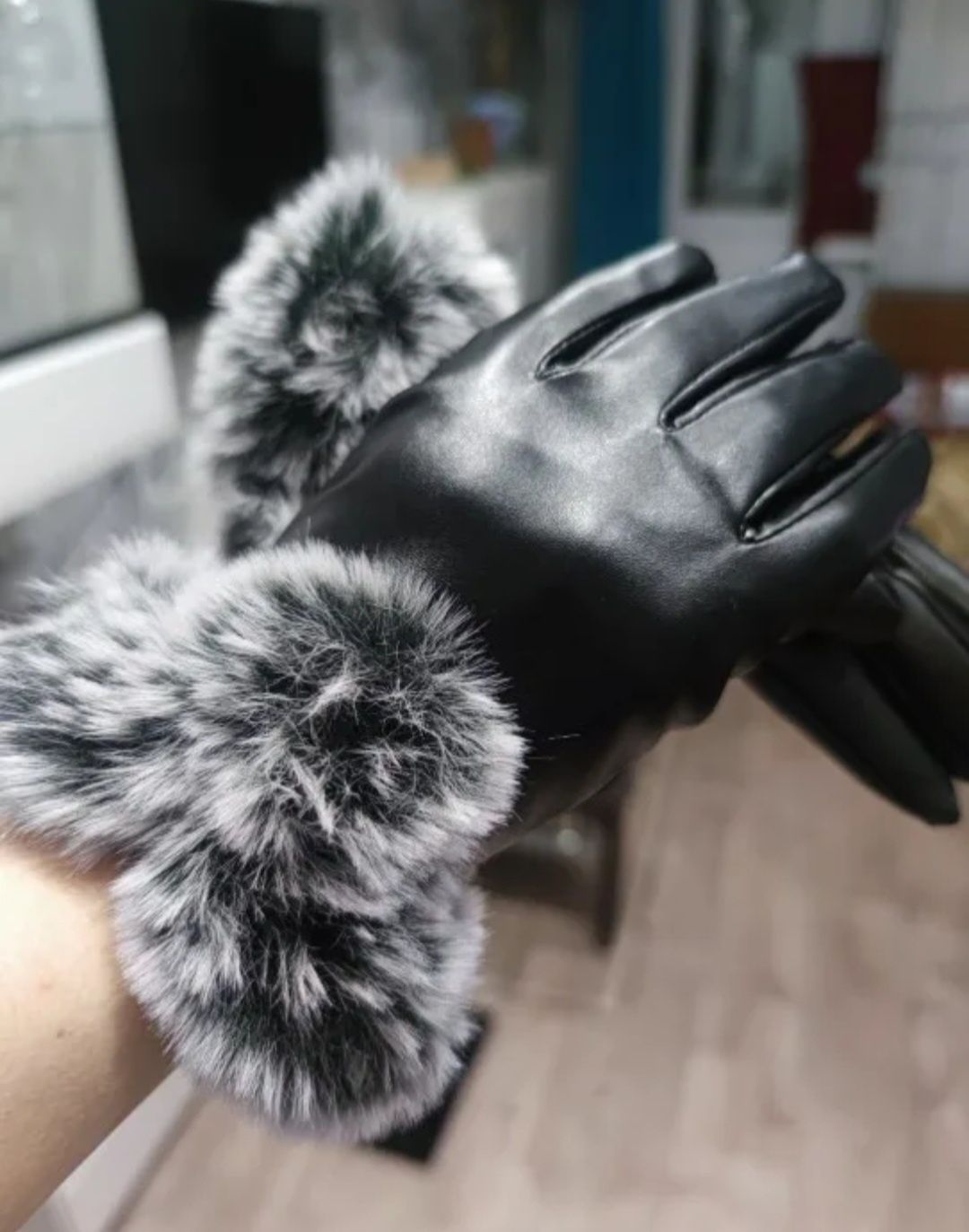 Nowe rękawiczki futerko