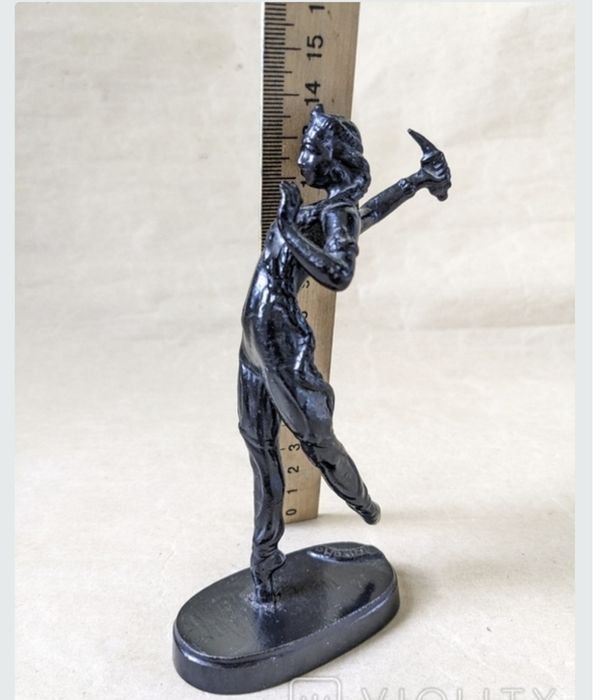 Статуэтка Касли Куса северный олень и горный баран