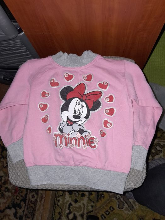 Продам на дівчинку 2 роки!