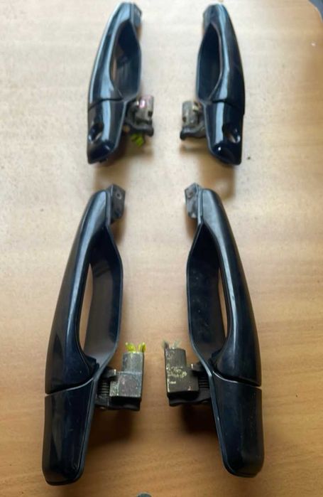 Дверні замки ручки лансер 9