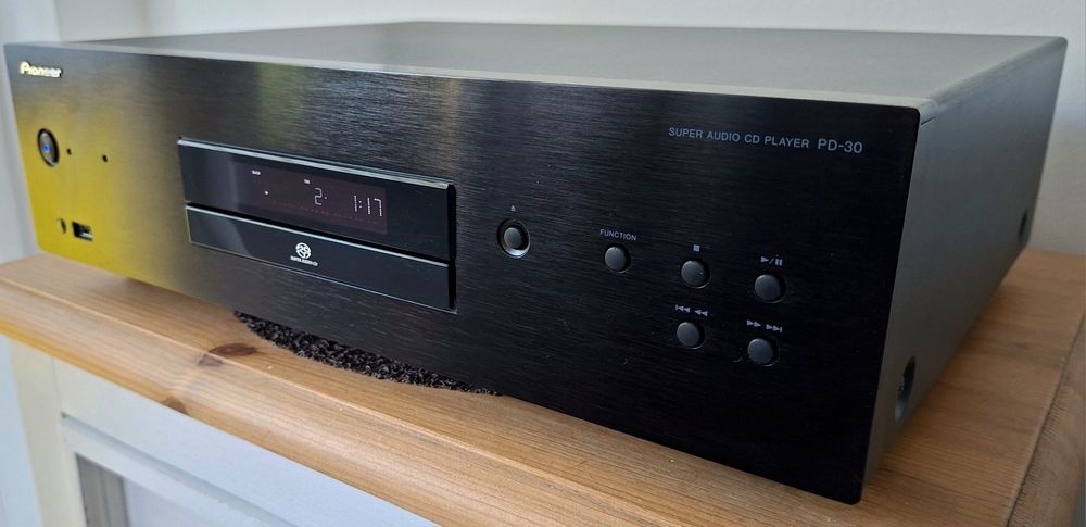 Pioneer PD-30 sacd, USB, mp3, pilot