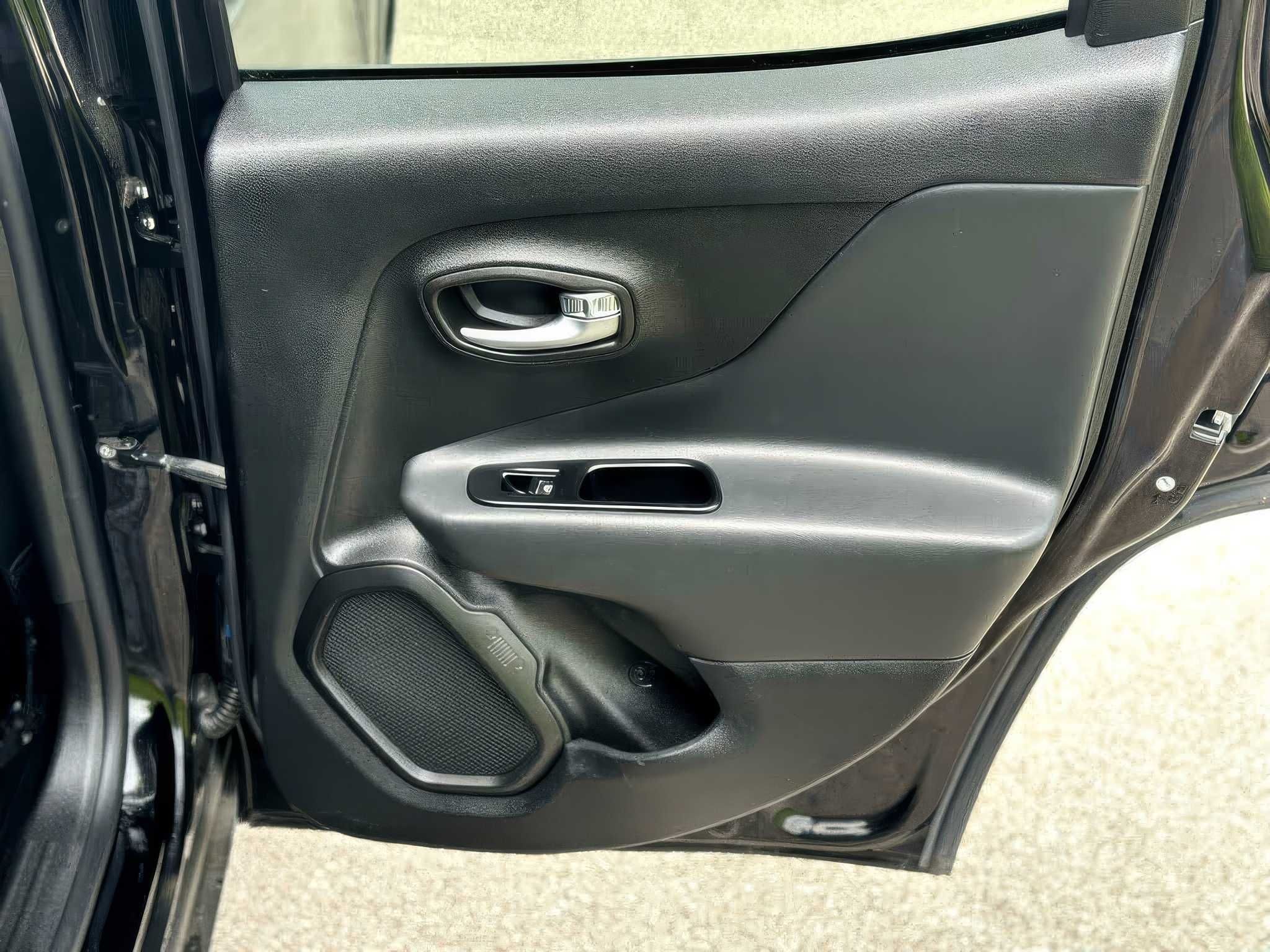 2020 Jeep Renegade Latitude 4WD 1.3