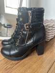 Buty Guess rozm. 37.5