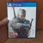 Gra ps4, wiedzmin 3 dziki gon, stan bardzo dobry