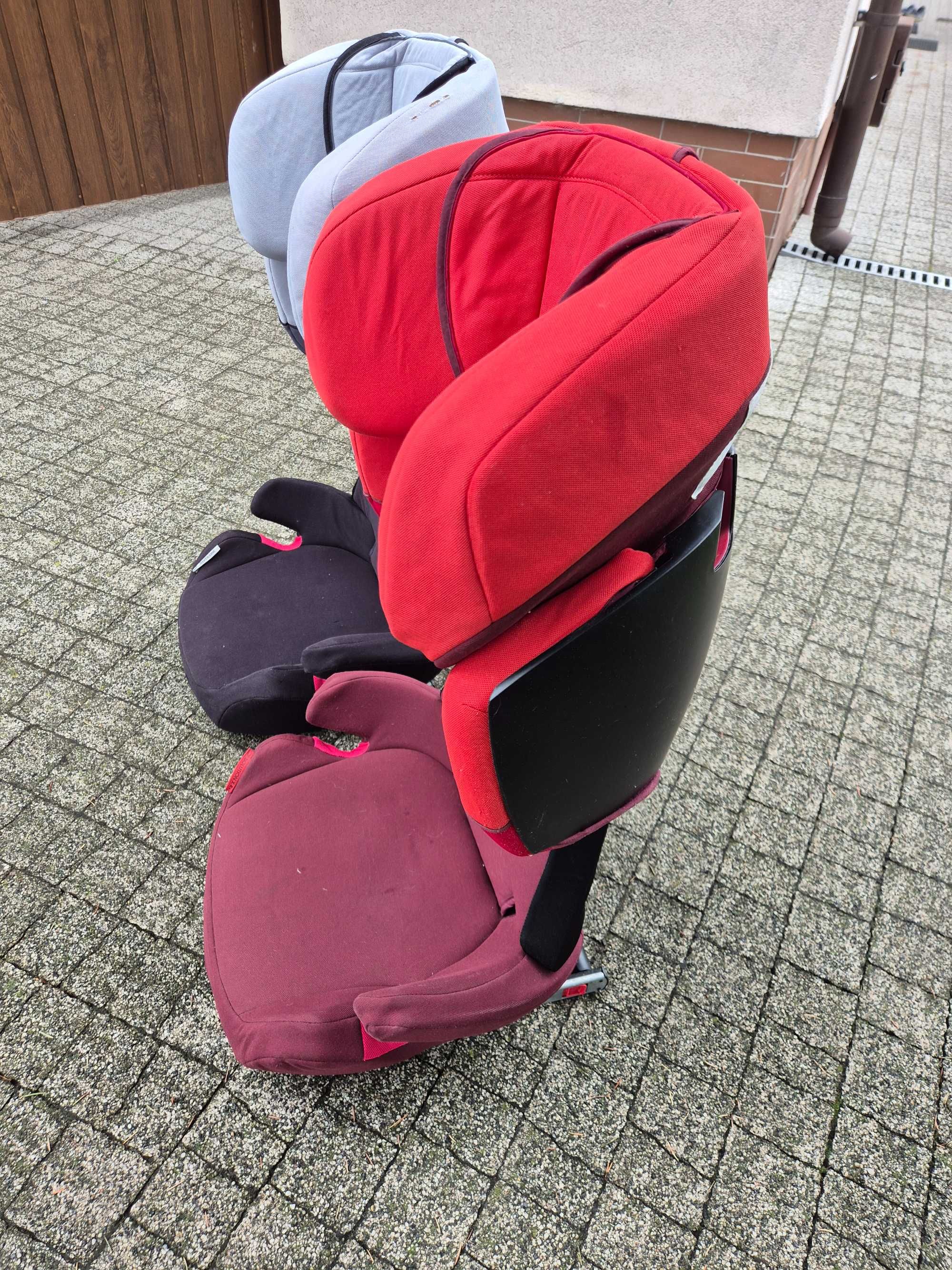 Foteliki Cybex Pallas 2-Fix 9-36 kg z ISOFIX. Szary i czerwony.