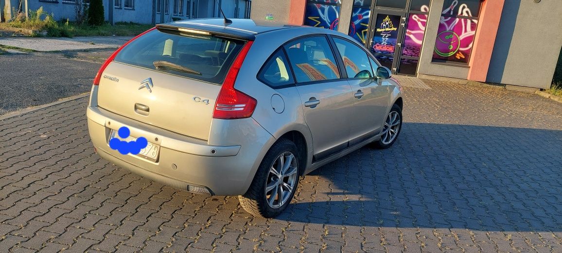 Citroen C4  1.6 benzyna  110 KM B.dobry stan Nowe tarcze i klocki
