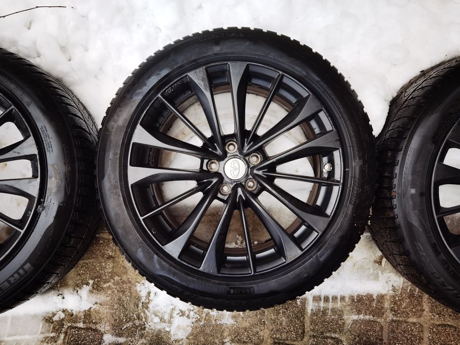 Felgi aluminiowe Enkei 19” 5x114,3 z oponami Nissan renault infinity