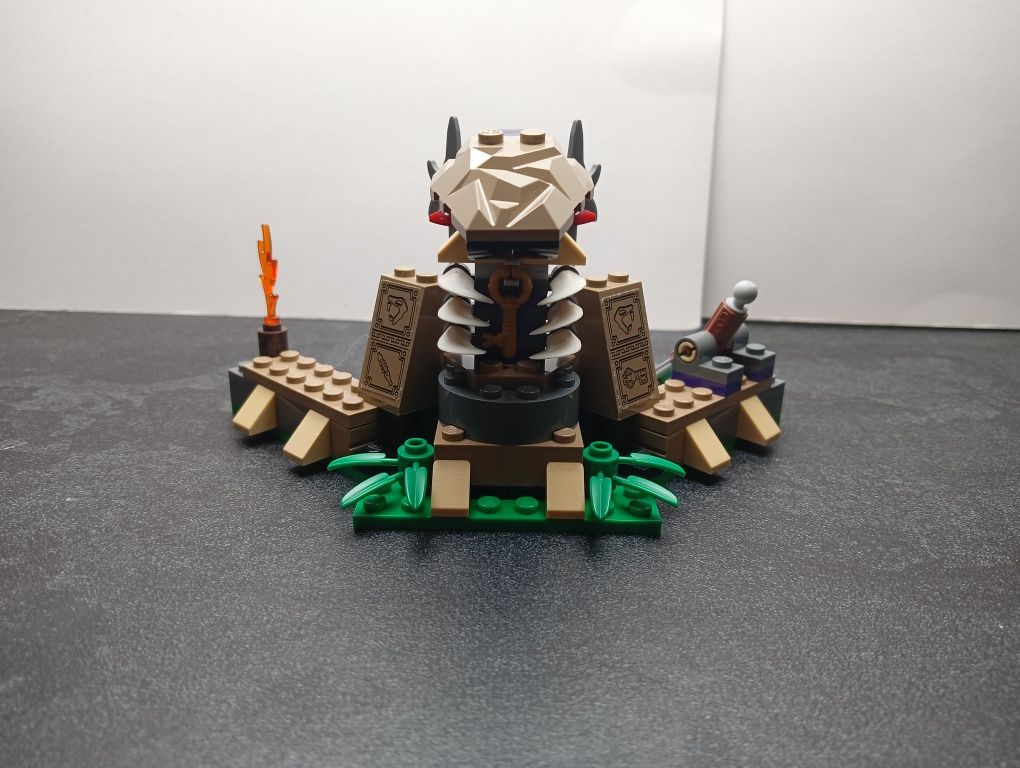 LEGO Ninjago zestaw 70748 "Tytanowy smok"