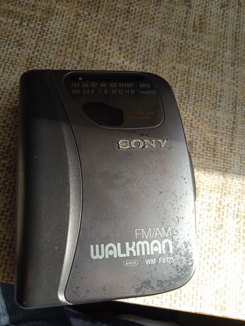 Sprawny Walkman Sony WM-FX121 Dźwięku z Kasety nie słychać
