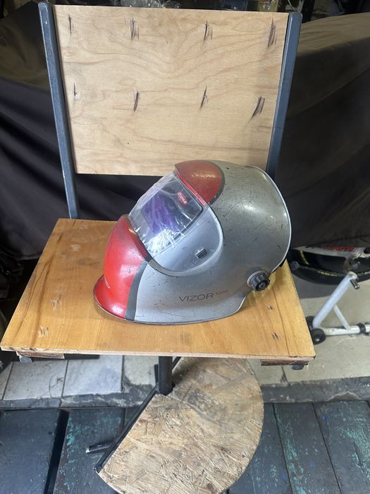 Маска Fronius vizor 1000 ( перчатки , маска , сварка )