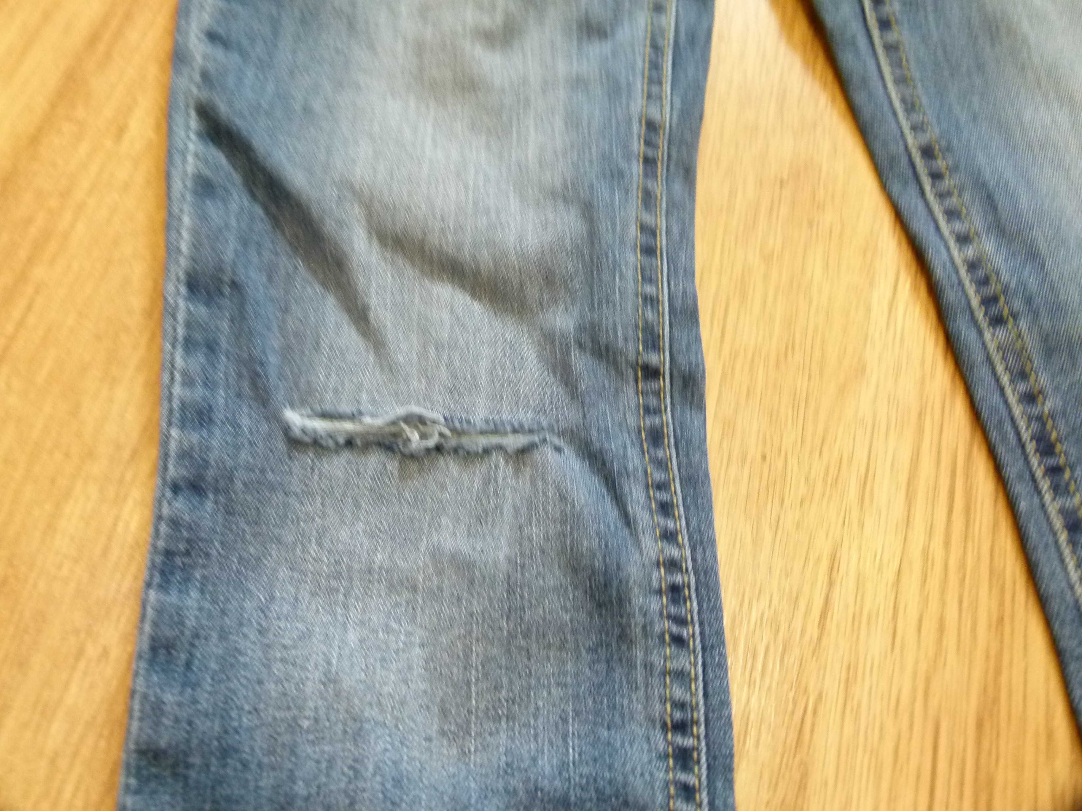 Nowe Gina spodnie jeans dziura na kolanie rozm 36 S