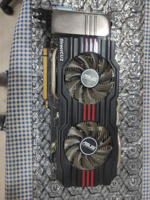 Placa gráfica GTX 660 ti 2gb