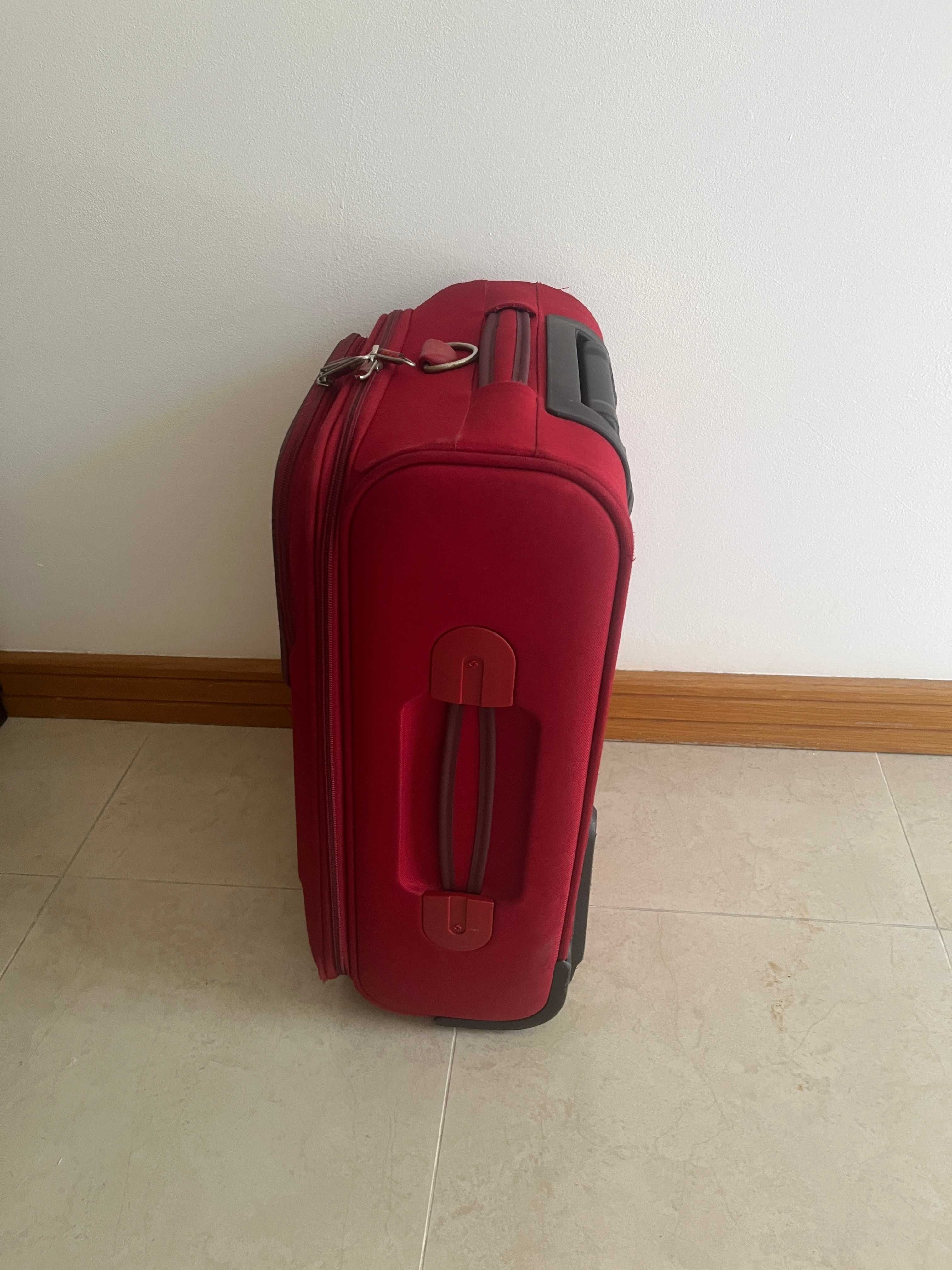 Mala Viagem Vermelha - Troley - Samsonite