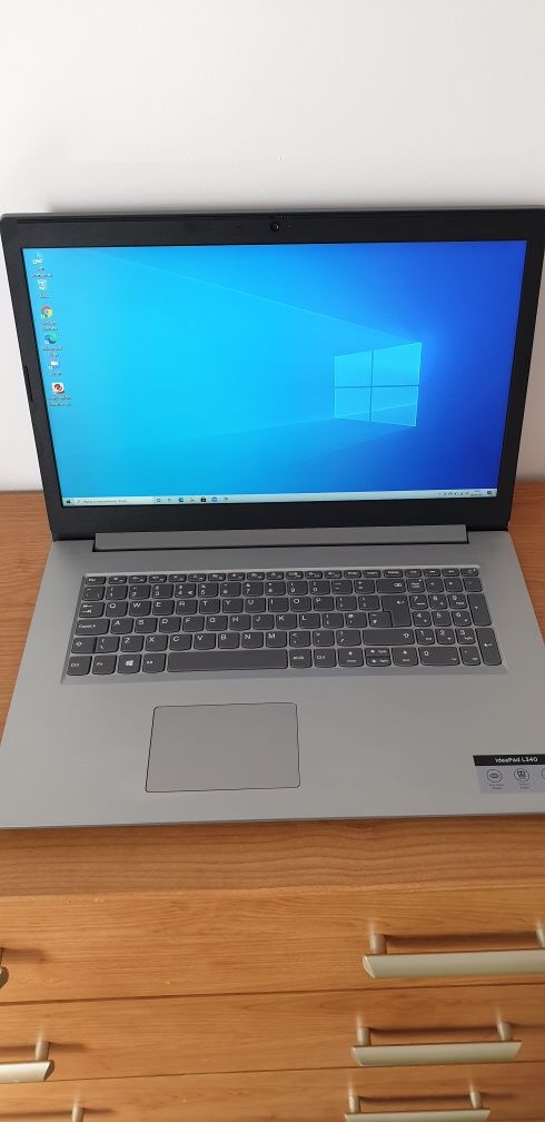 Laptop Lenovo IdeaPad 17