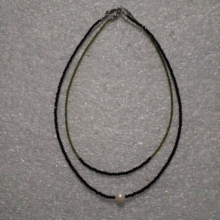 Колье-чокери из натуральных камней