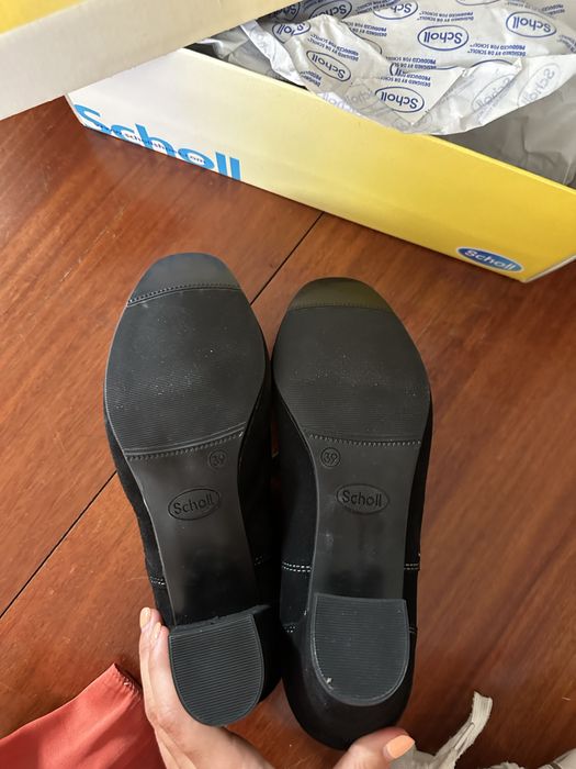 Botas com tacão pretas e cordões da Dr. Scholl's