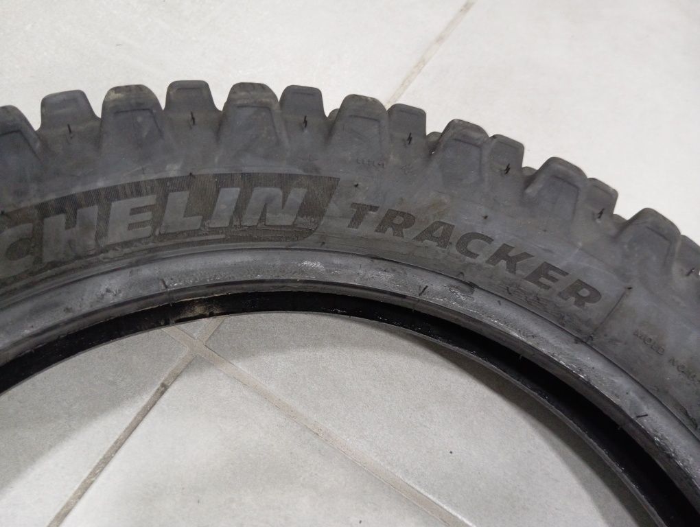 Pneu Roda 18 Michelin tracker