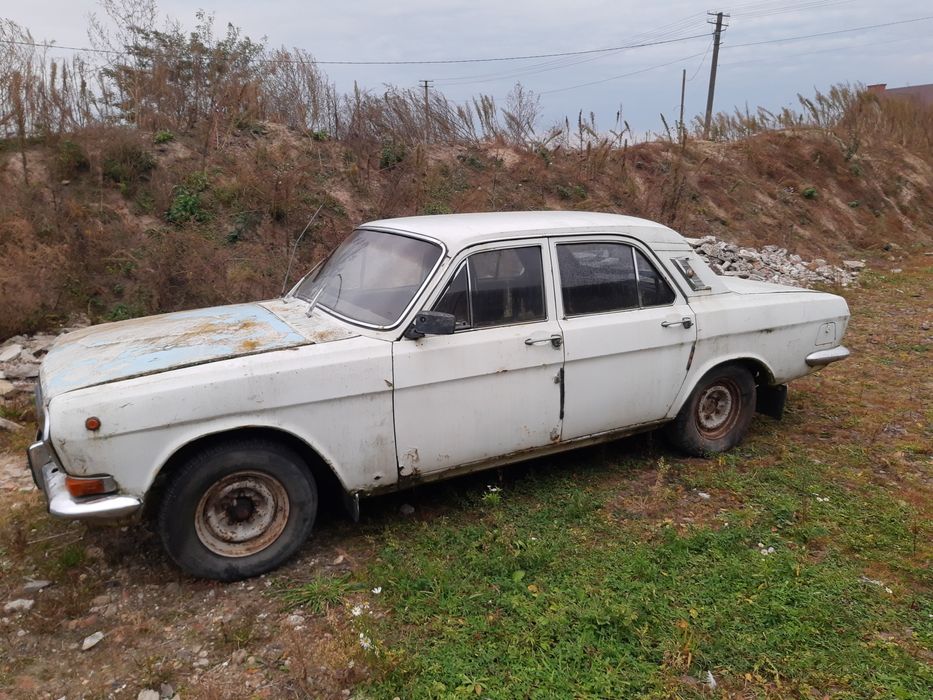 Автомобіль Волга Газ 24