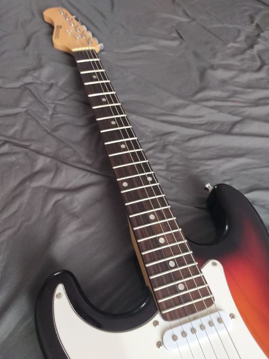 Gitara elektryczna leworęczna Dimavery