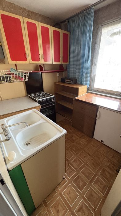 Opole,Przestronne 2-pokojowe mieszkanie z balkonem, garażem i piwnicą.