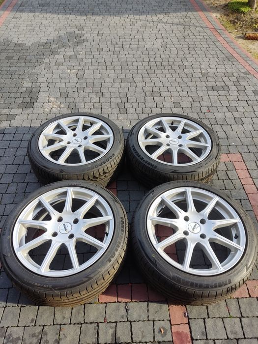 Alufelgi 4x114.3 17cali  z oponami letnimi
