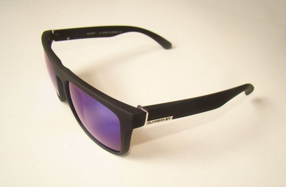 Okulary przeciwsłoneczne QUICKSILVER UV 400 czarne z niebieskimi szkła