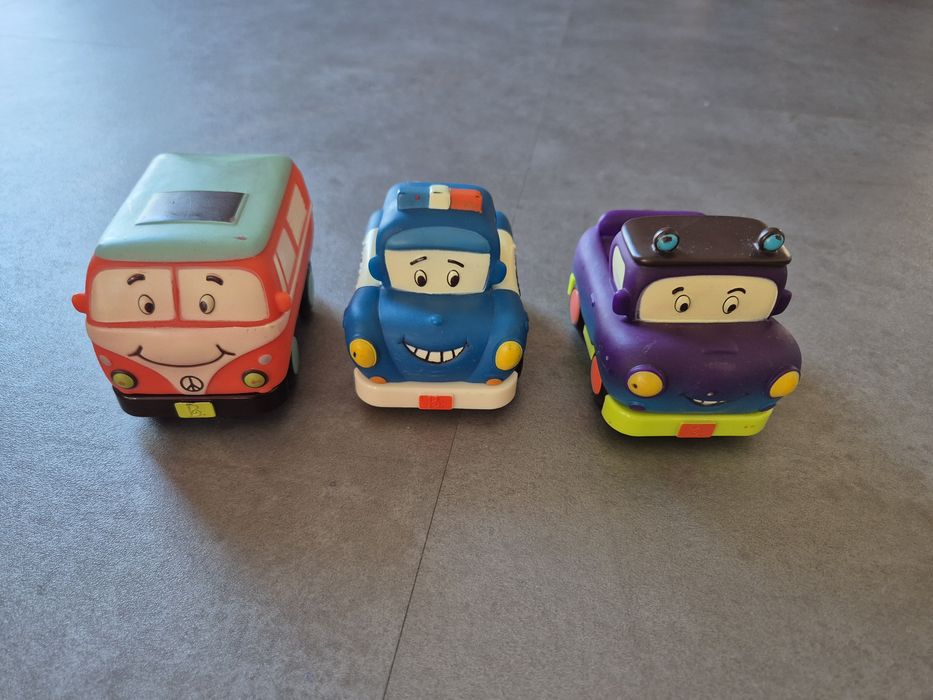 Autka z napędem B. Toys