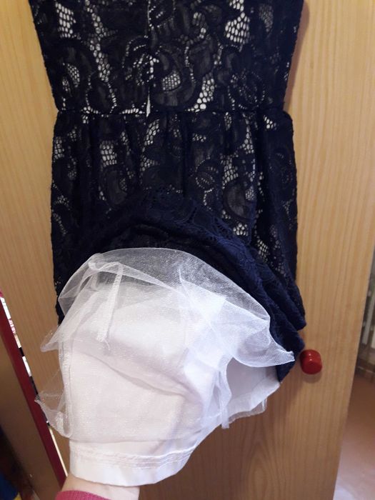 Святкові,гарні сукні на дівчинку. Розмір 104-128. 4-6р. Черное платье