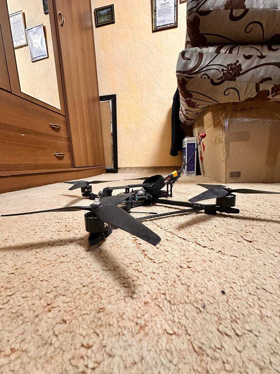 Продам FPV-дрони та комплектуючі до них 10; 7; 5 дюймів