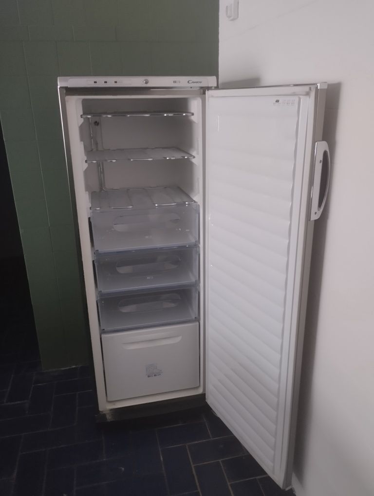 Vendo arca congeladora