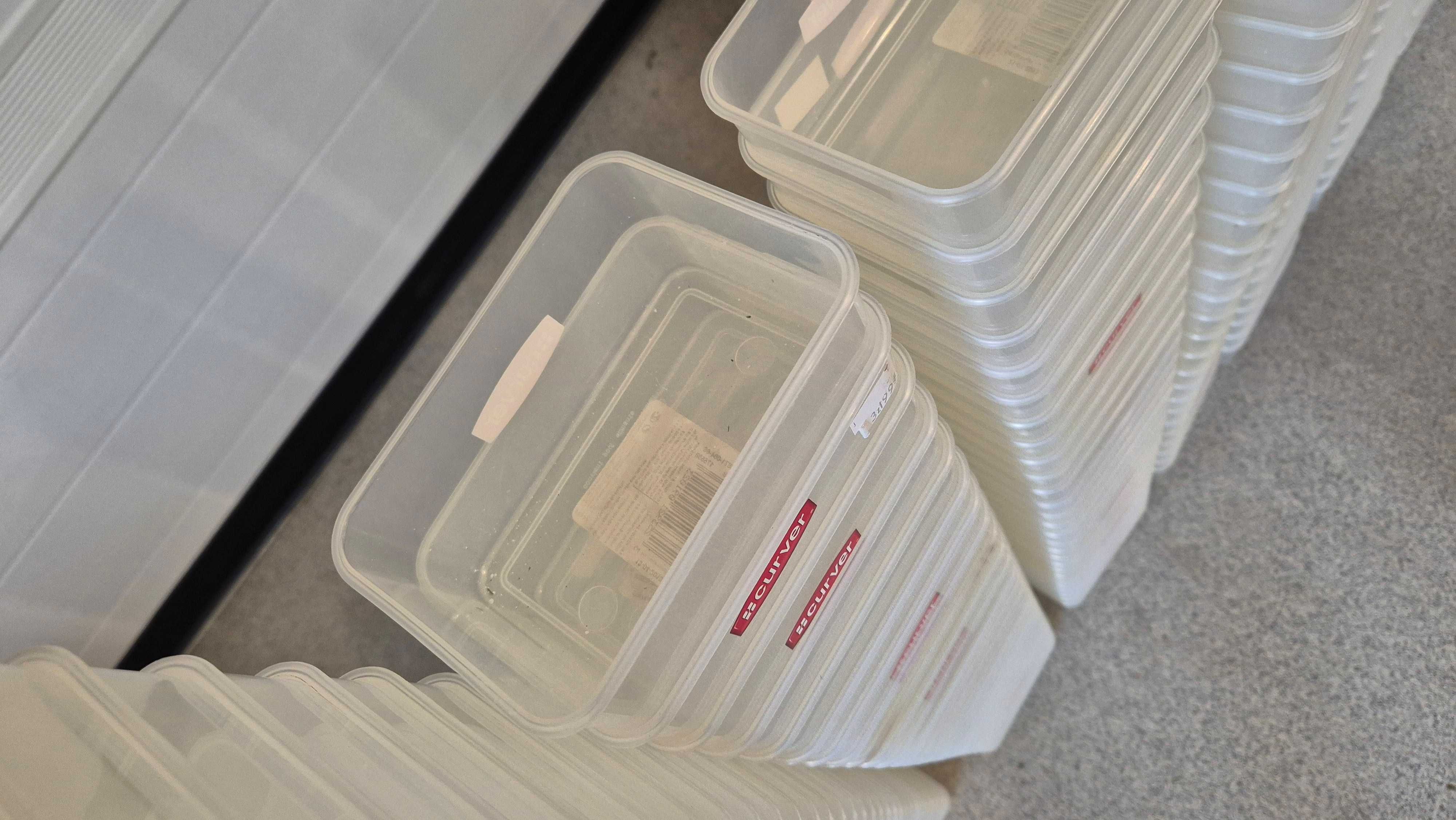 Pudełka plastikowe CURVER 0,8L - 400sztuk - doskonały stan