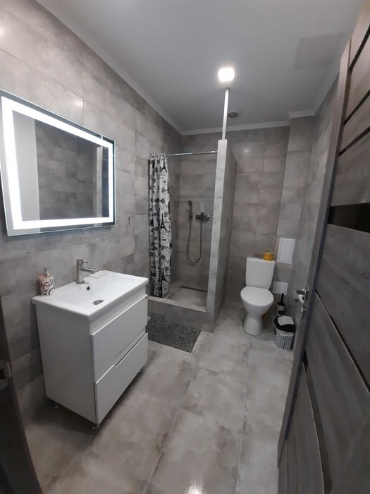 Подобово НОВА Квартира【ХОЧУ ЦЮ】1к в ЦЕНТРІ та біля вокзалу.Звітність.